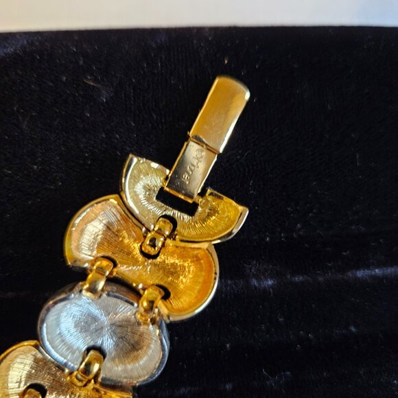 Monet Wide Link Two-Tone Gold Silver Bracelet Vintage 7 1/2"-Item #712 - Picture 4 of 5